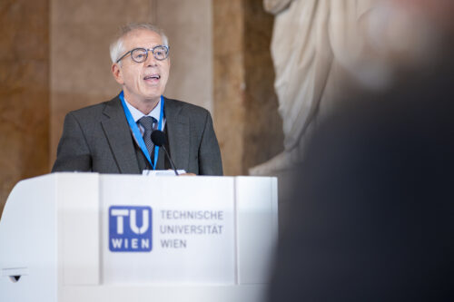 Alfred Teischinger giving his presentation