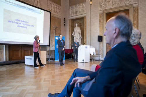 Karin Hofmann, Markus Lukacevic and Alfred Teischinger during discussion