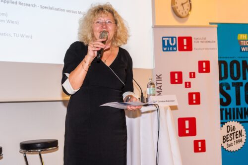 Rector Sabine Seidler