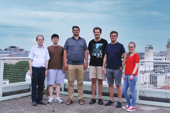 Six of the authors of the current publication on the roof terrace of TU Wien