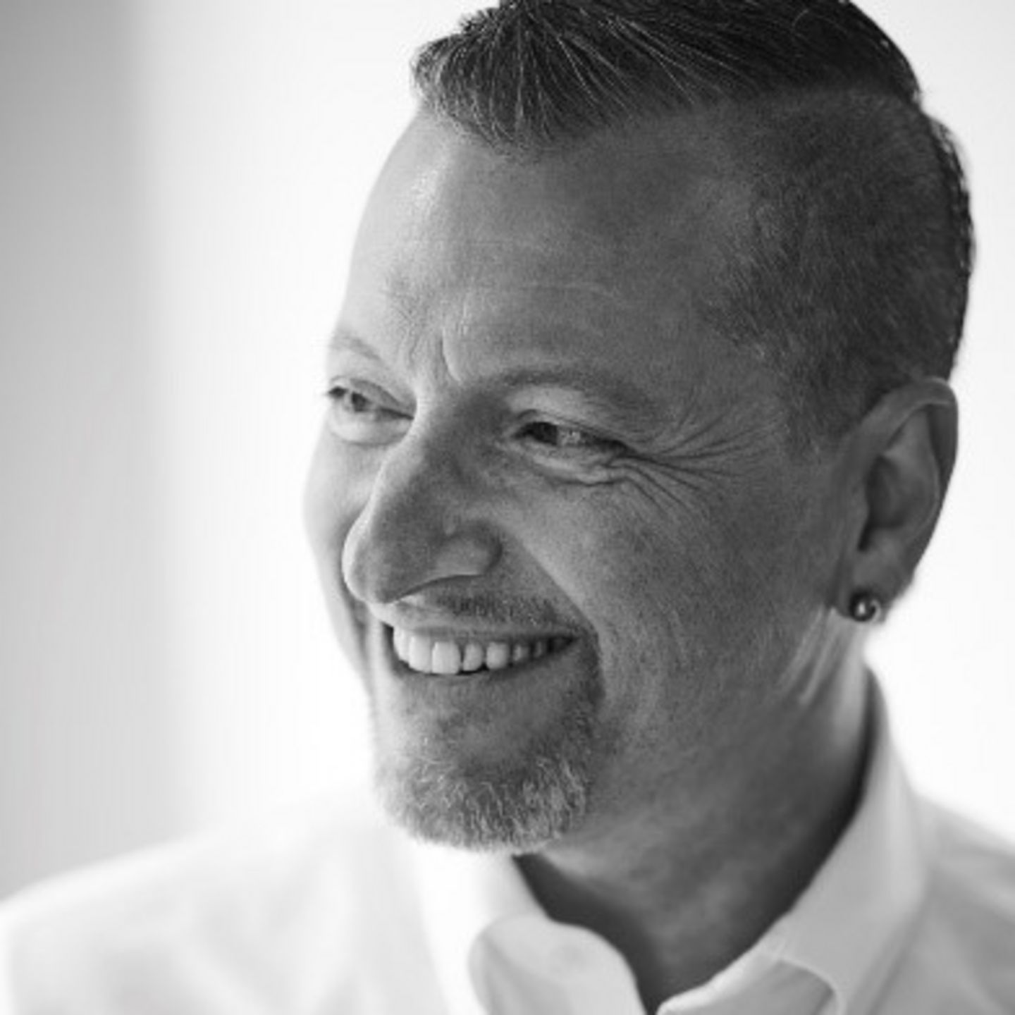 Portrait Brent Sherwood