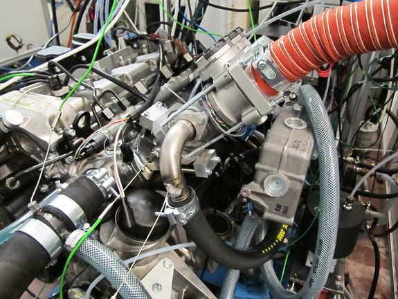 Mit Bio-Ethanol betriebener Motor am Prüfstand der TU Wien