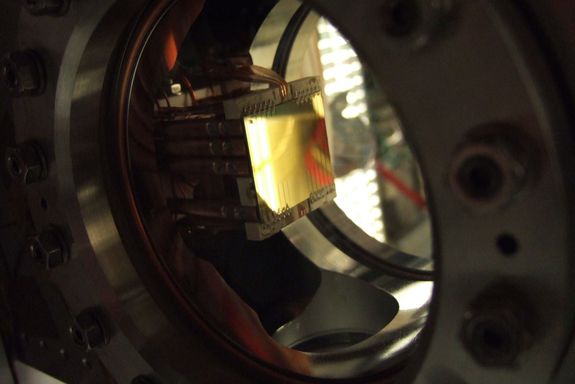 Atomchip im Versuchsaufbau