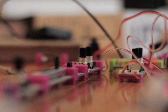 Equipment für die Musikproduktion