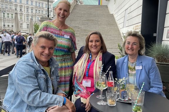 [Translate to English:] ACE Alumni