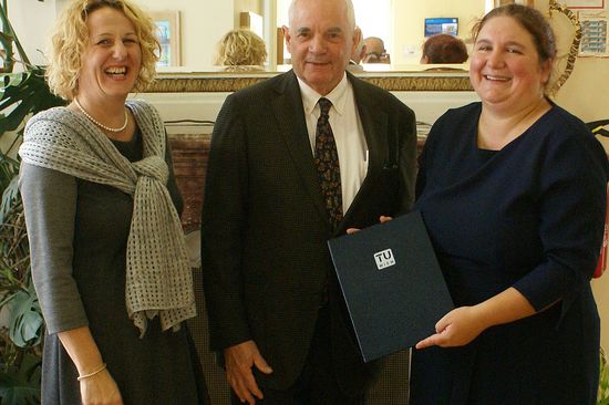 Sabine T. Köszegi, Reinhard Hutter, Elisabeth A. Günther 
