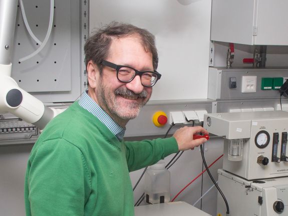 Prof. Günter Allmaier Prof. Günter Allmaier