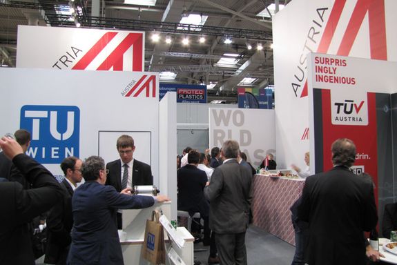 TU Wien at Hannover Messe 2017 – sensorless magnetic bearings – 07