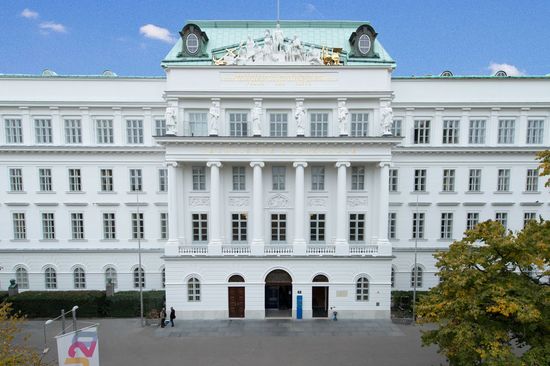 Gebäude