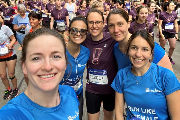 Selfie-Foto der Läuferinnen vom Fem.Chem.