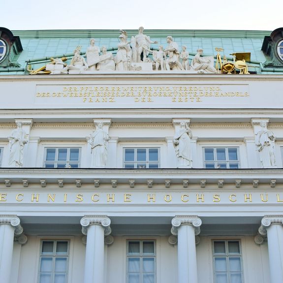TU Hauptgebäude