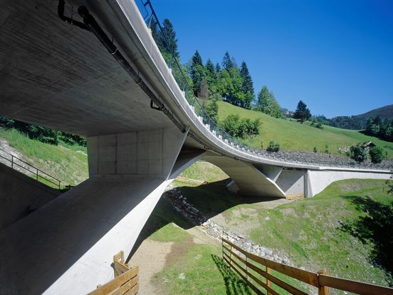 Die Egg-Graben Brücke in Salzburg