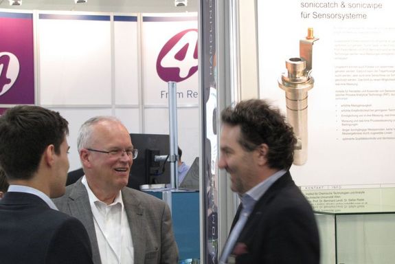 Messestand 06