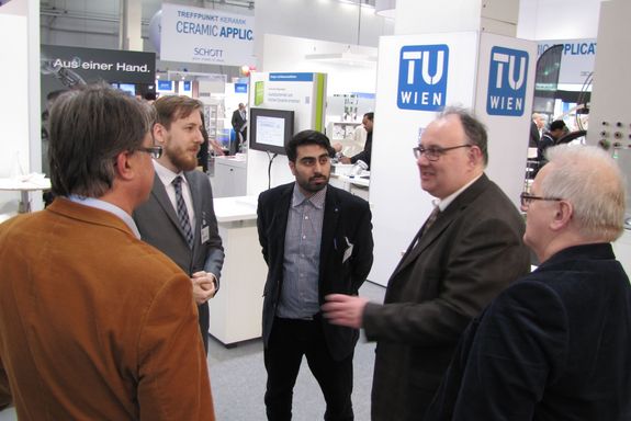 TU Wien at Hannover Messe 2017 – Bitumen – 10