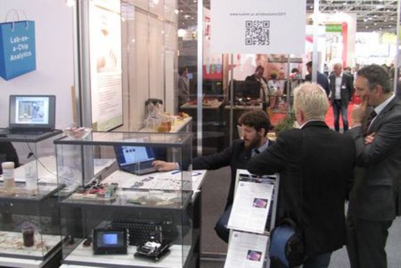 Messestand 11