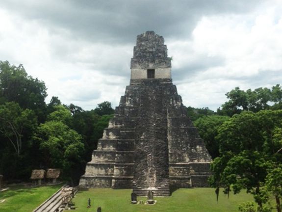 Warum wurden nach der "klassischen Periode" keine Maya-Tempel mehr gebaut? [1]