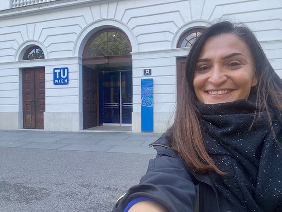 [Translate to English:] Raluca Anghelache