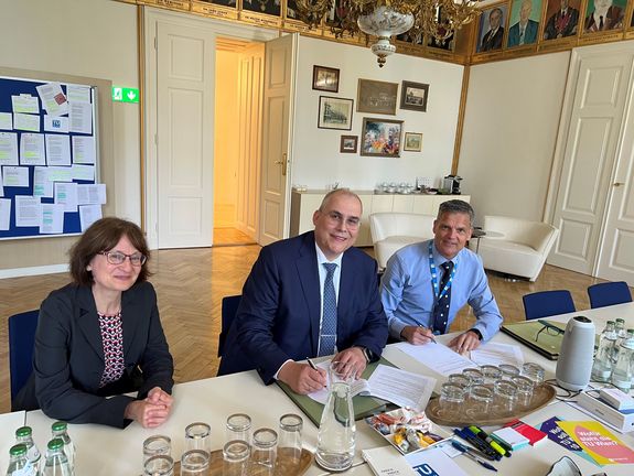 Vizerektorin Koch, Prof. Grebe, Rektor Schneider