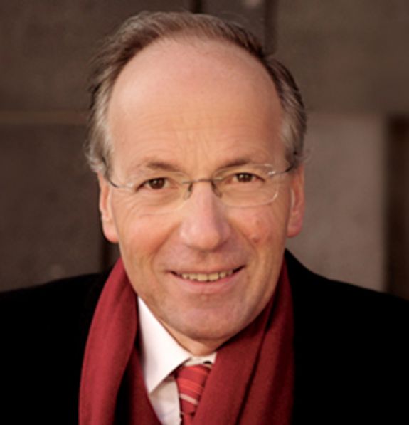 Prof. Rudolf Taschner (Copyright http://www.rudolftaschner.at) Prof. Rudolf Taschner (Copyright http://www.rudolftaschner.at)