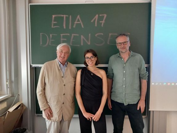 Laetitia Skalla with Hans Fellner and Academic Director Hans Puxbaum