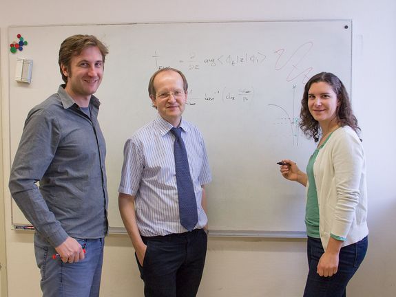 [Translate to English:] Stefan Nagele, Joachim Burgdörfer und Renate Pazourek