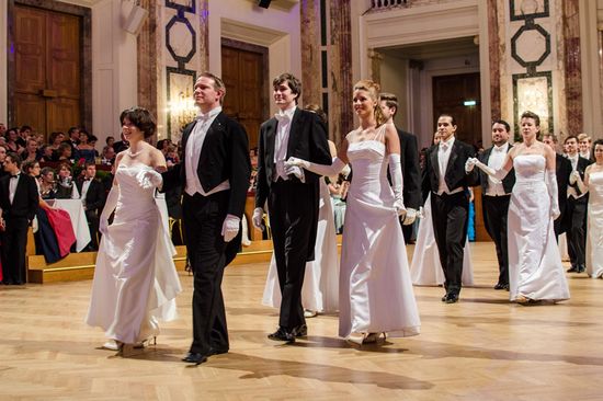 Eröffnungswalter beim TU Ball