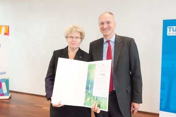 TU-Rektorin Sabine Seidler, Generalsekretär Reinhard Mang (Bundesministerium für Land- und Forstwirtschaft, Umwelt und Wasserwirtschaft) [1]