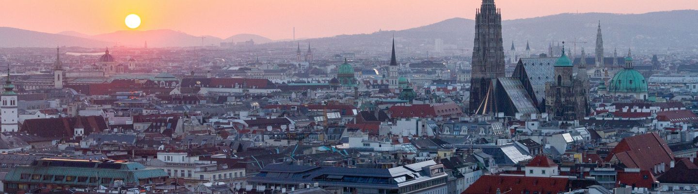 Wien Panorama Überblick mit Sonnenuntergang