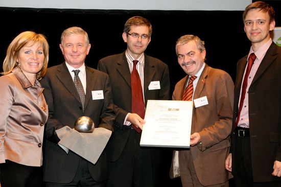 Christa Kranzl, Univ.Prof. Dipl.-Ing. Dr.techn. Norbert Ostermann, Univ.Doz. Dipl.-Ing. Dr.techn. Dietmar Adam, Dir. DI Günter Steinbauer (Wiener Linien), Dr. Roman Mankiewicz (v.l.n.r., ©L.O.B.)
