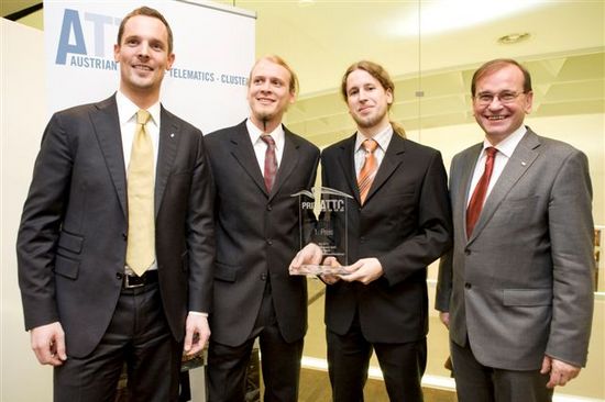 Christoph Buchner (2. v. r.) und Robert Schönauer (2. v. l.) ©http://www.attc.at/