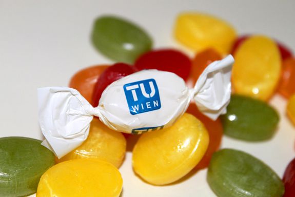 Symbolfoto - Zuckerl mit TU Wien Logo