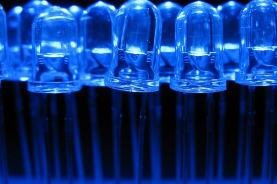 Blaue LEDs - nobelpreisgekröntes Quantenlicht