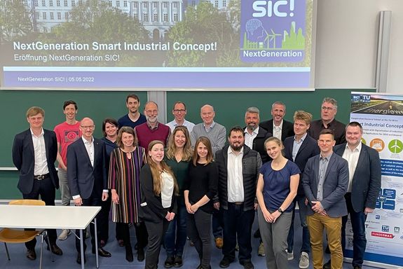 Gruppenbild im Hörsaal