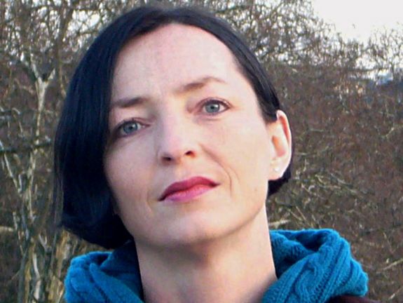 Prof. Astrid Staufer