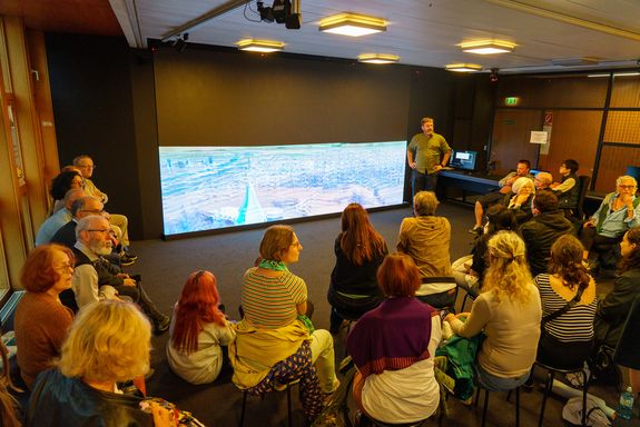 Copyright Alexander Ach Schuh