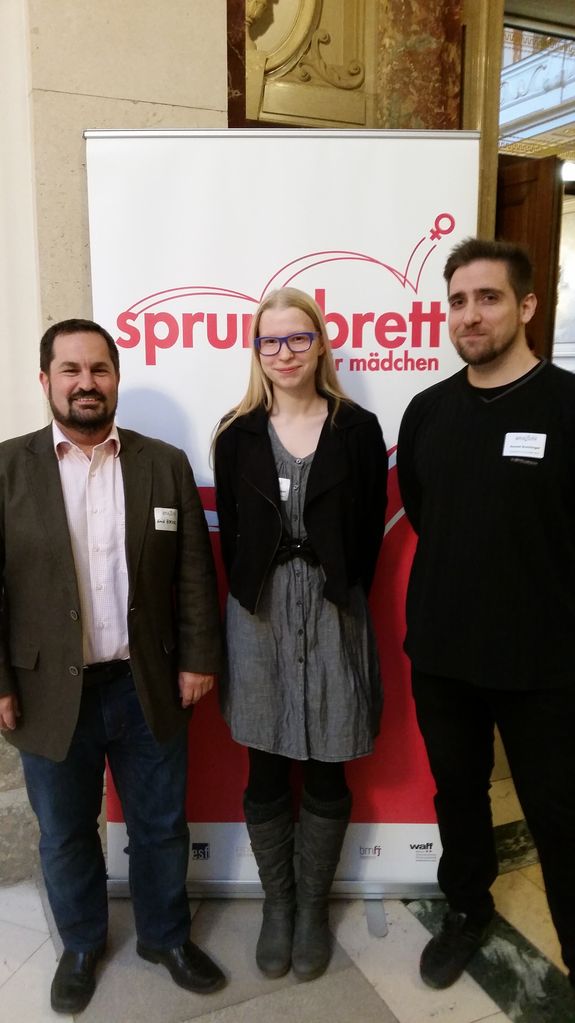 Ernst Horkel, Isabella Kieslinger und Ronald Buchinger bei der amaZone Award Verleihung [2]