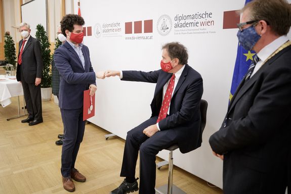 The graduation ceremony at the DA