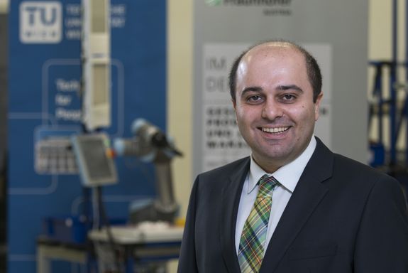 Dr. Fazel Ansari