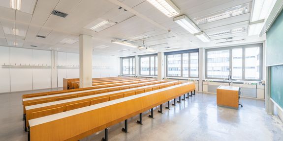 EI 11