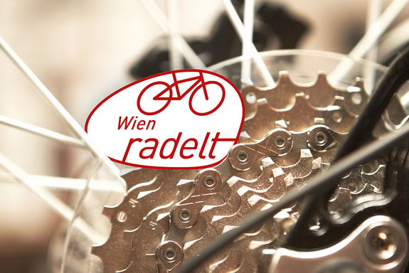 "Wien radelt"-Logo in Kettenblättern