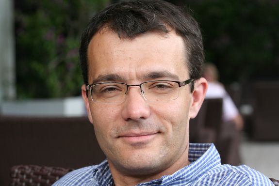 Prof. Bernhard Lendl, head of the research group