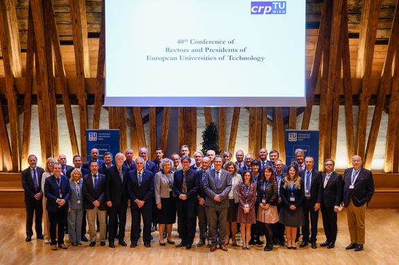 Group picture of the participants.