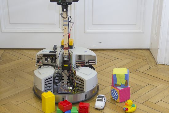 Der Zimmer-Aufräumroboter der TU Wien