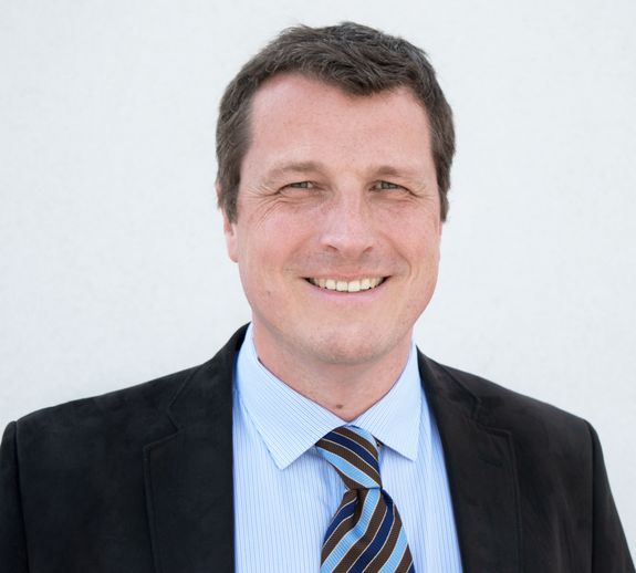 Prof. Wolfgang Wagner Prof. Wolfgang Wagner