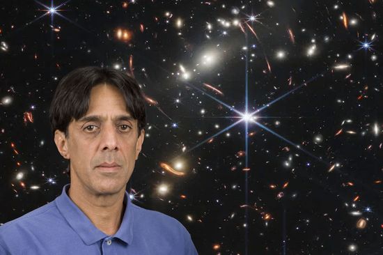 Portraitbild vor Universum