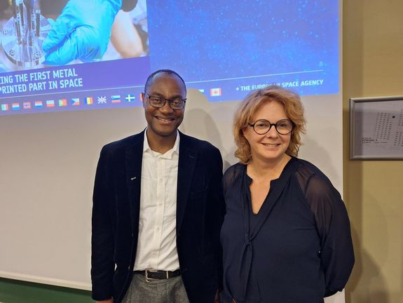 Public Lecture Advenit Makaya