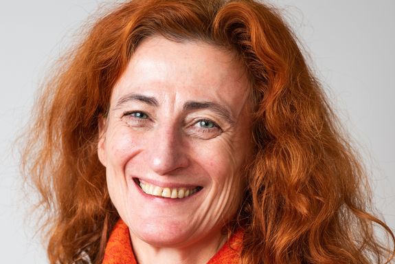 Silvia Miksch Portrait photo of Silvia Milksch on the grey background
