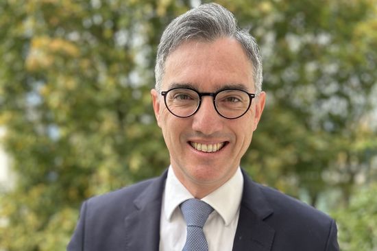Portraitfoto im Grünen