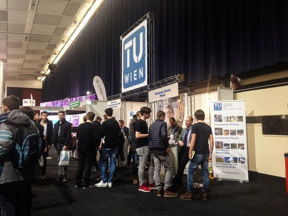 TU-Stand: Halle B, T23 TU-Stand: Halle B, T23