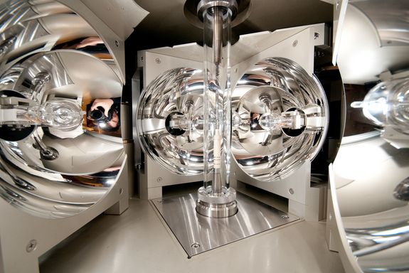Spiegelofen